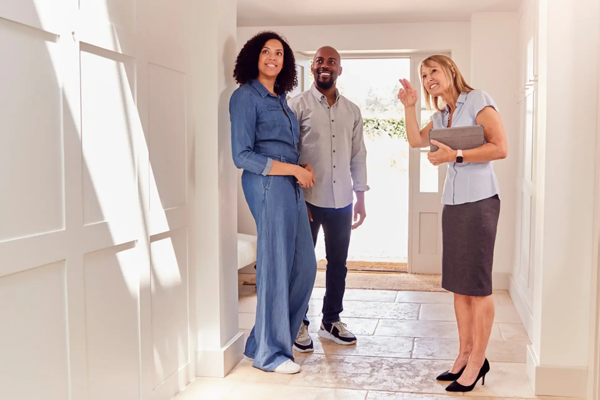 Online estate agent vs local estate agent: what’s the difference?
